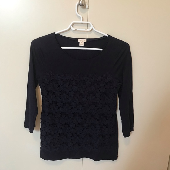 ⭐️4/$20⭐️J Crew Factory Crochet Detail Top size XS - Picture 1 of 3